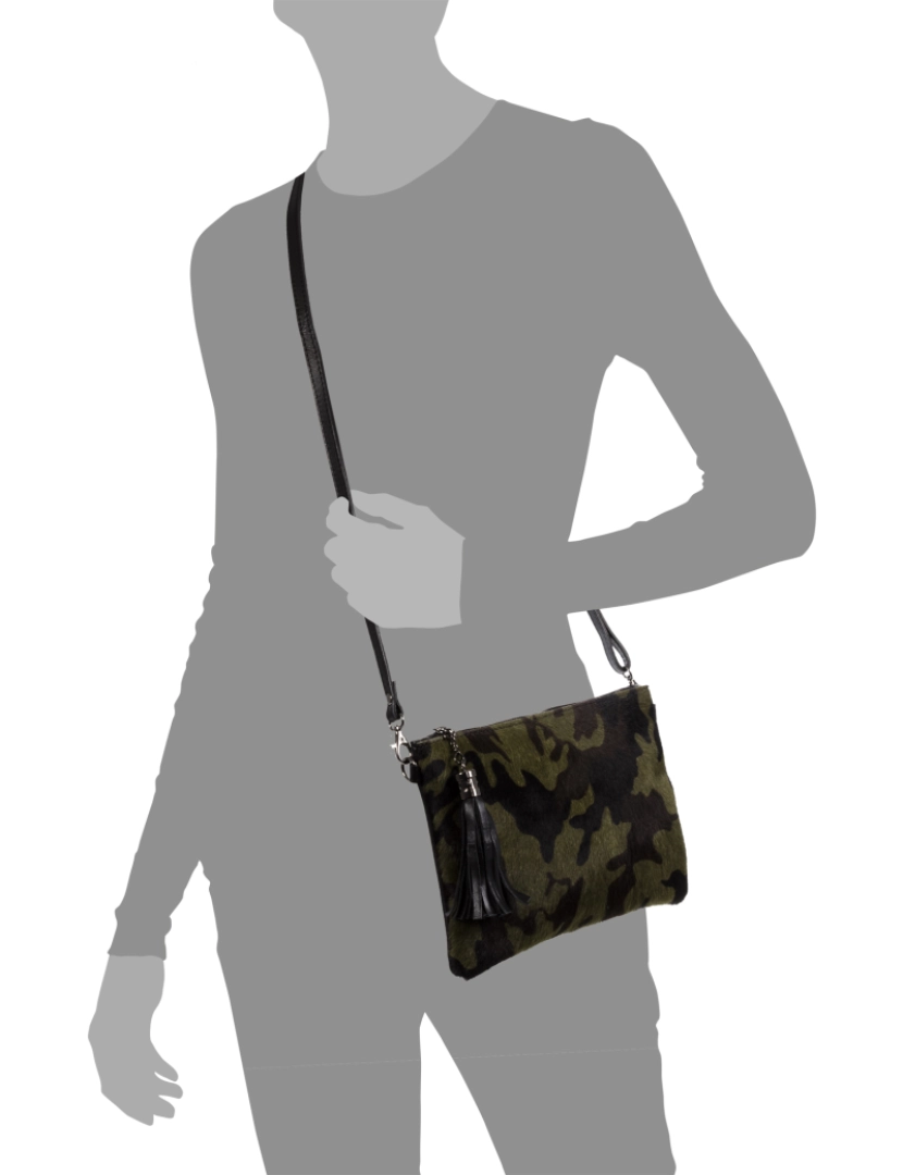imagem de FIRENZE ARTEGIANI Bolsa de ombro feminina Ermine, couro camuflado genuíno Sauvage Cavallino fabricado na Itália 26x5x16 cm. Cor preta4