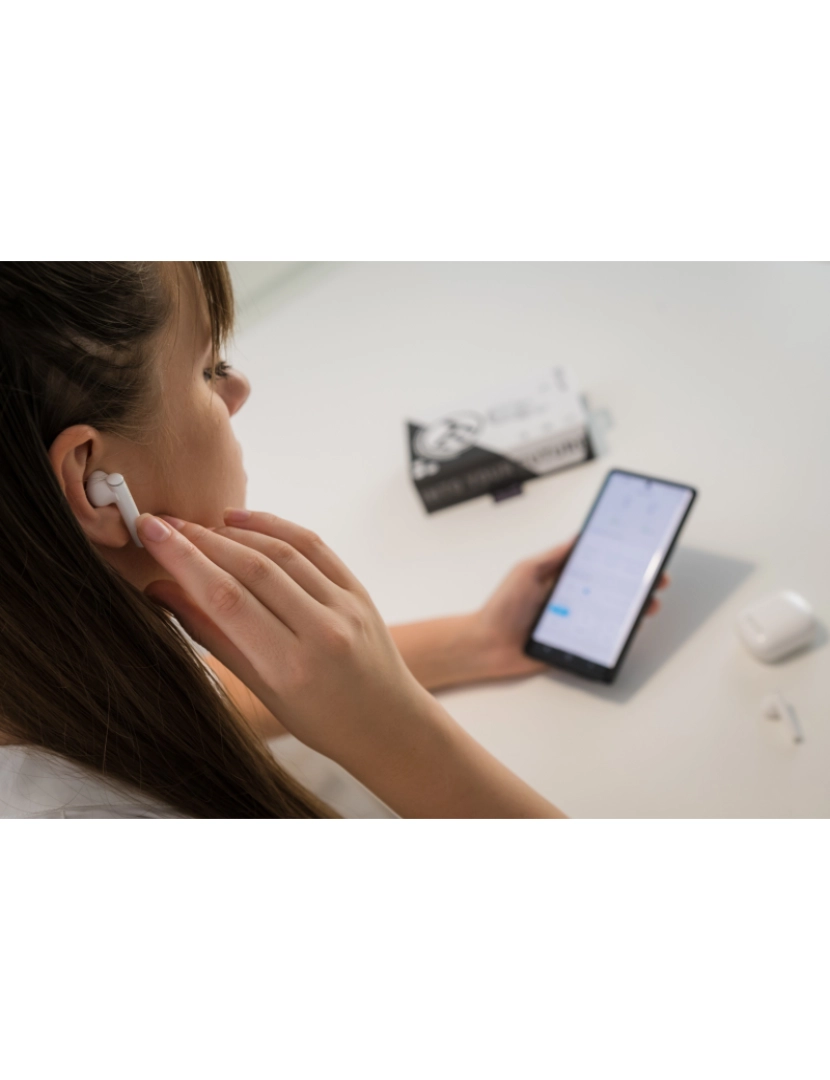 imagem de Auriculares Bluetooth True Wireless Tellur Aura App Branco5