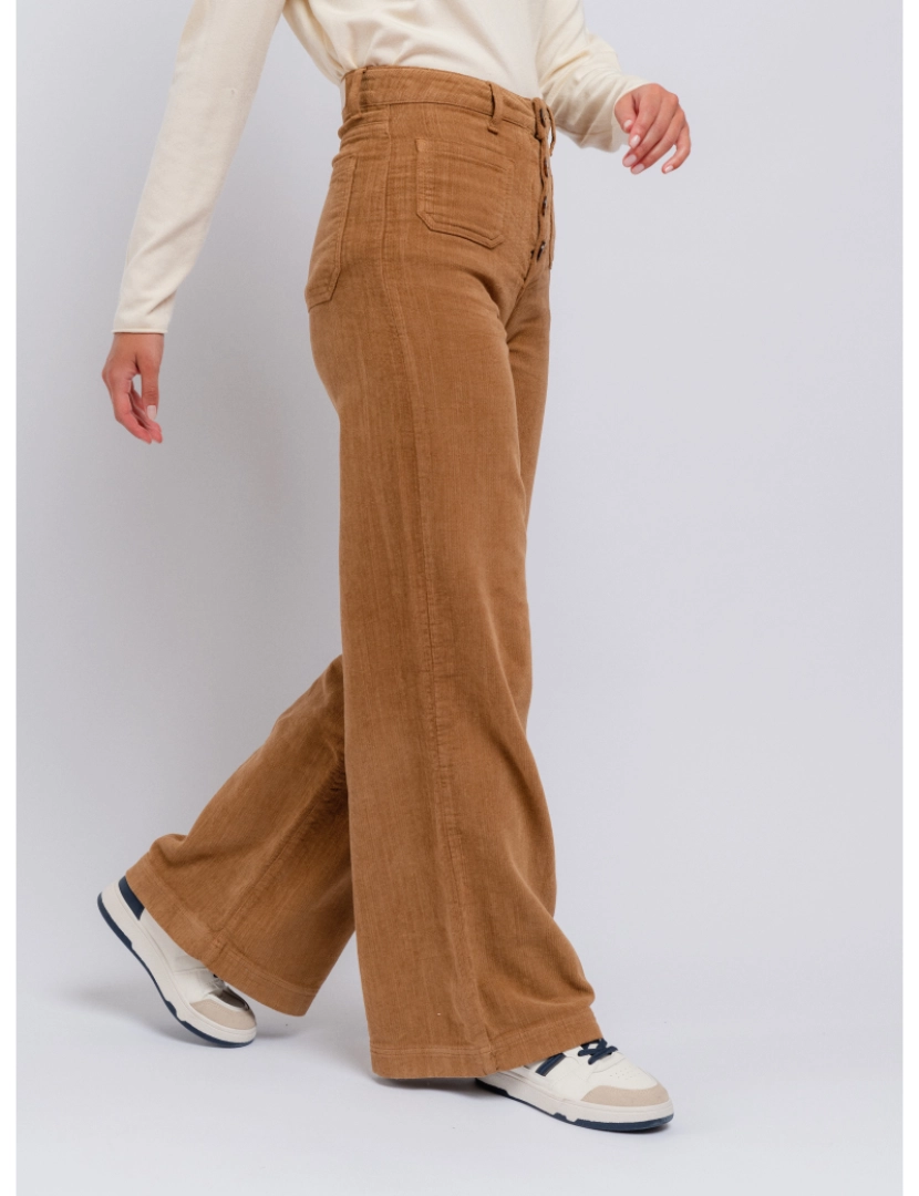 imagem de Calças tipo pantalona em sarja com botões5