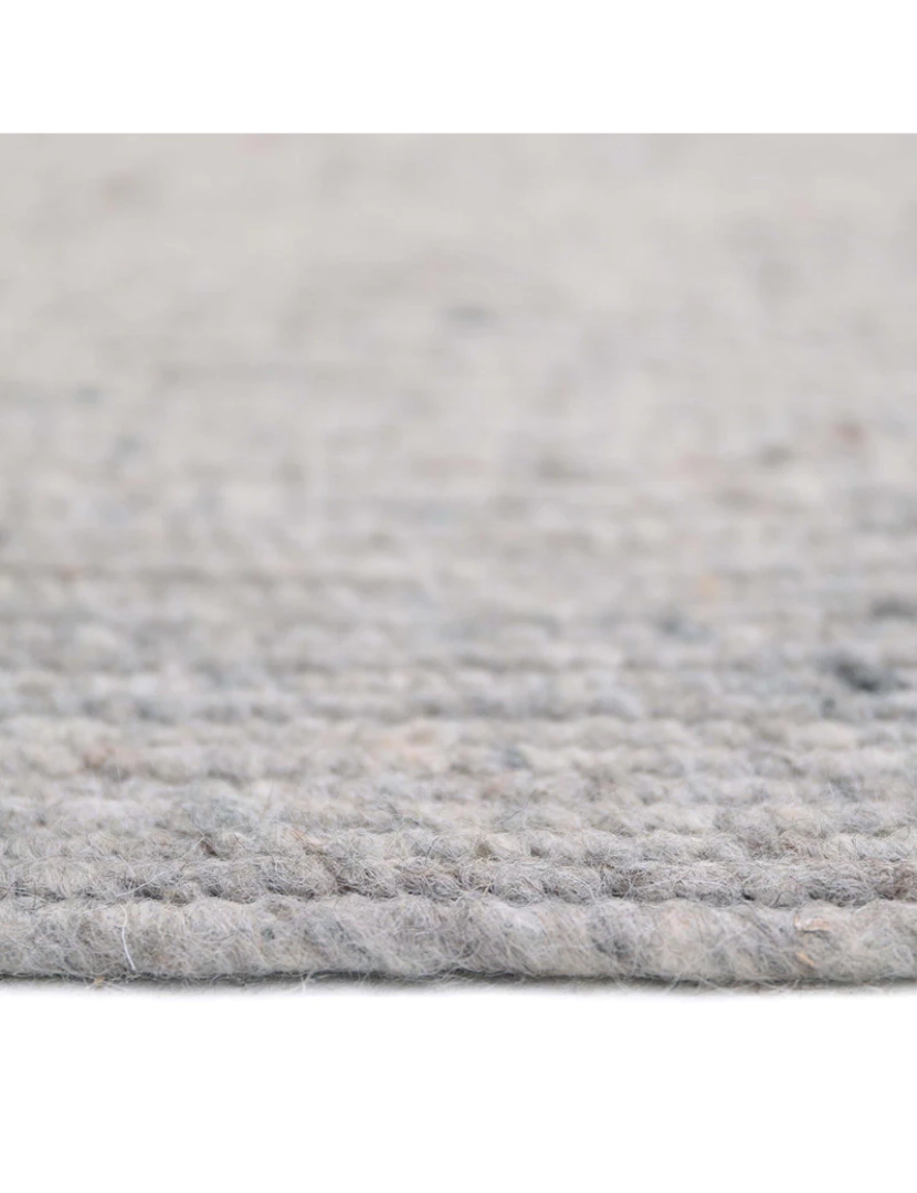 imagem de Neethu Gris M Tapis Laine Feutrée4