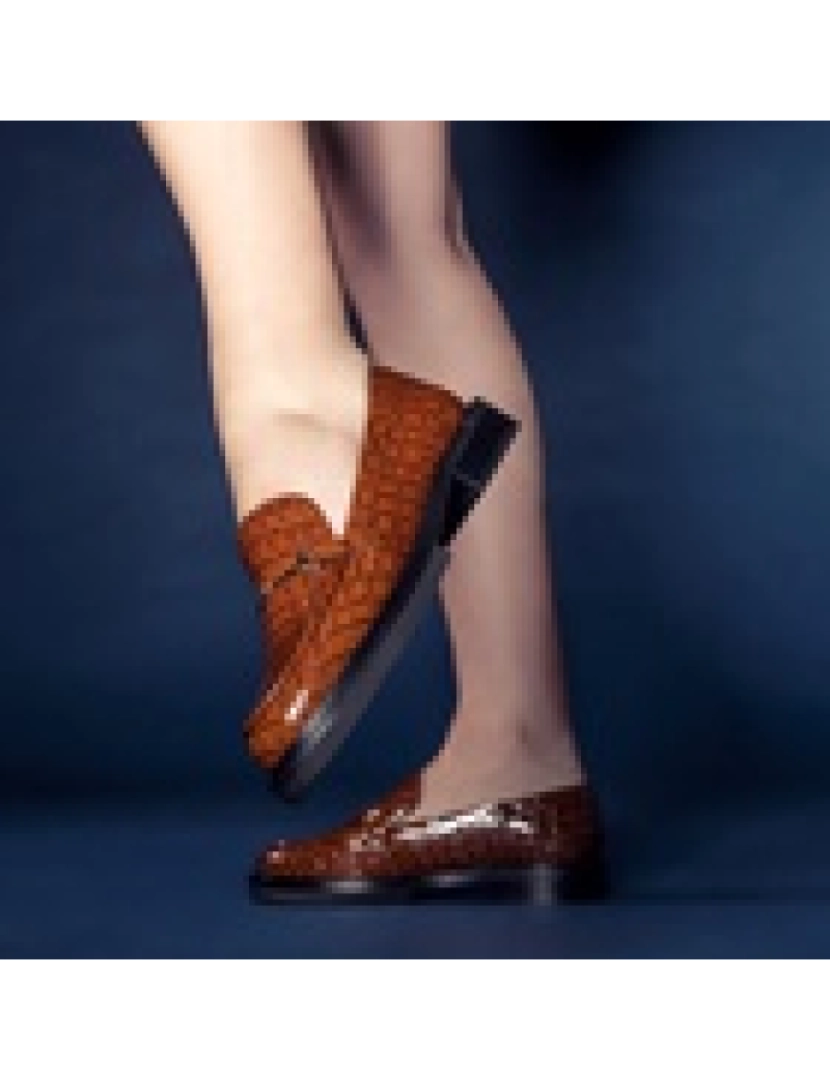 imagem de Sapato em Pele com Elastico Alva4