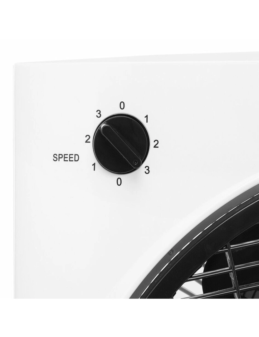 imagem de Ventilador de Solo Tristar VE-5858 Branco Preto 40 W 40W4