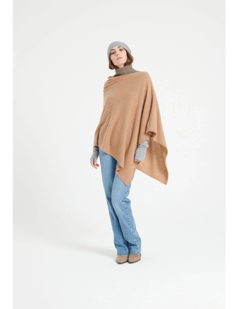 Studio Cashmere 8 - Lilly 9 Poncho Col V 100% Caxemira