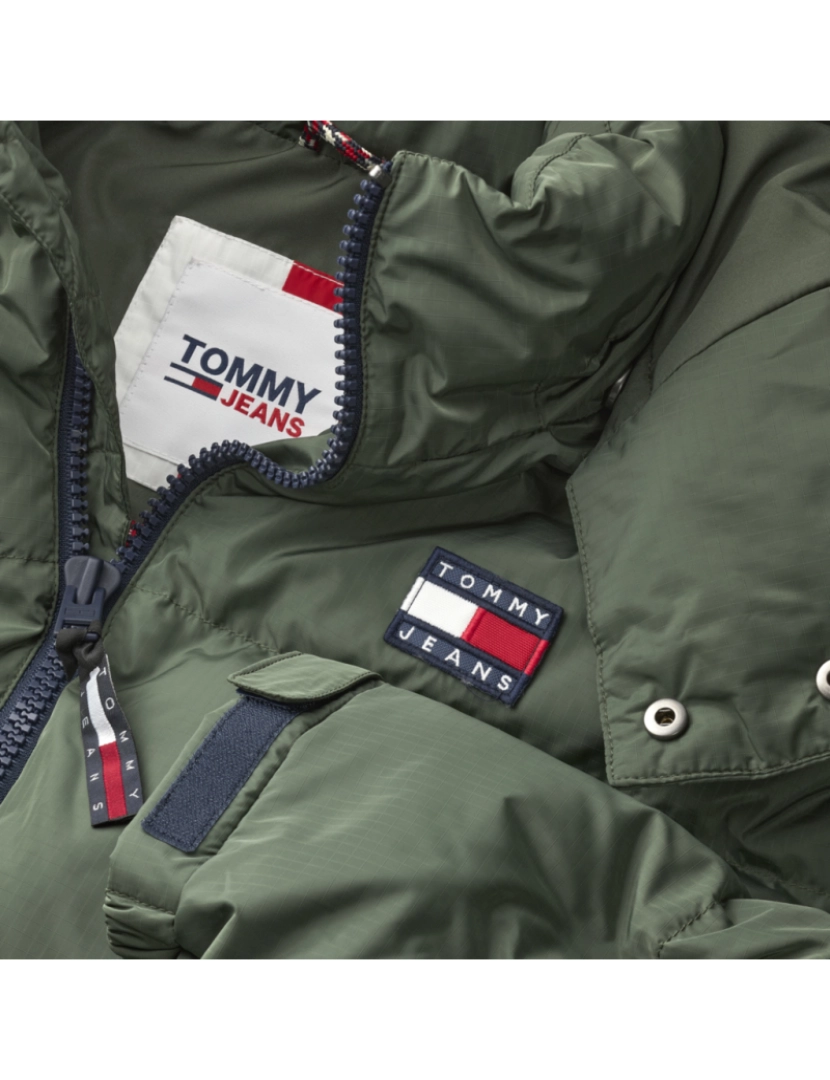 imagem de Tommy Jeans Alaska Puffer Jacket Verde5