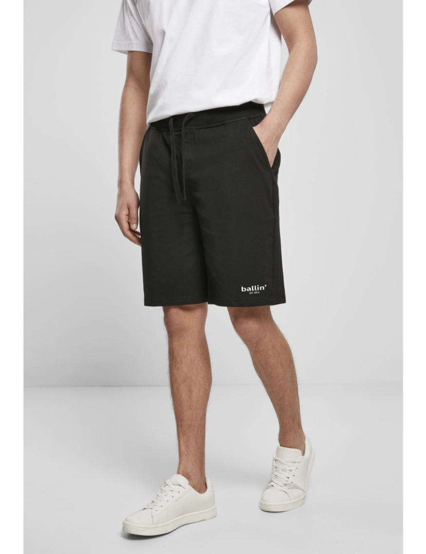 imagem de Ballin Est. 2013 Small Logo Jogging Short Negro4