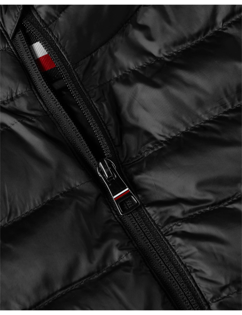 imagem de Tommy Hilfiger Core Packable Circular Jacket Negro5