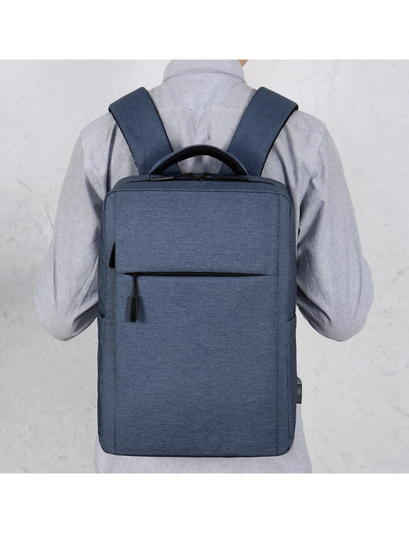 imagem de DAM Mochila para laptop com interface de carregamento USB. 29x12x41 cm. Cor azul2