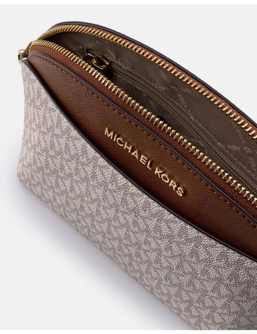 imagem de Michael Kors Jet Set Travel Vanilla2