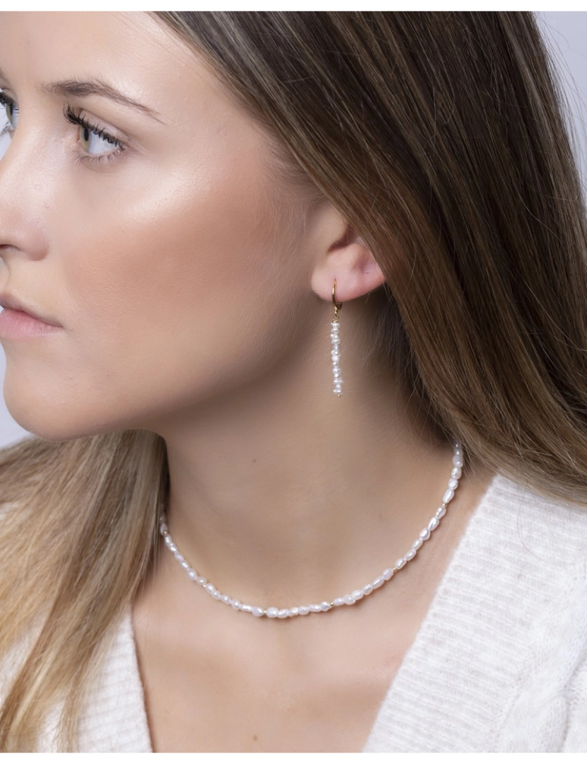 imagem de Dangling Pearl Hoops Ouro3