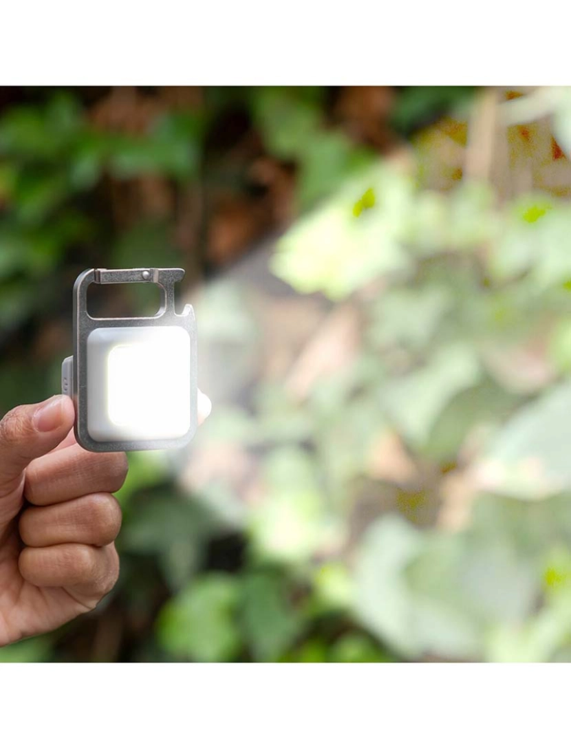 Innovagoods - Mini Lanterna LED Recarregável e Magnética 7 em 1 Micolth 