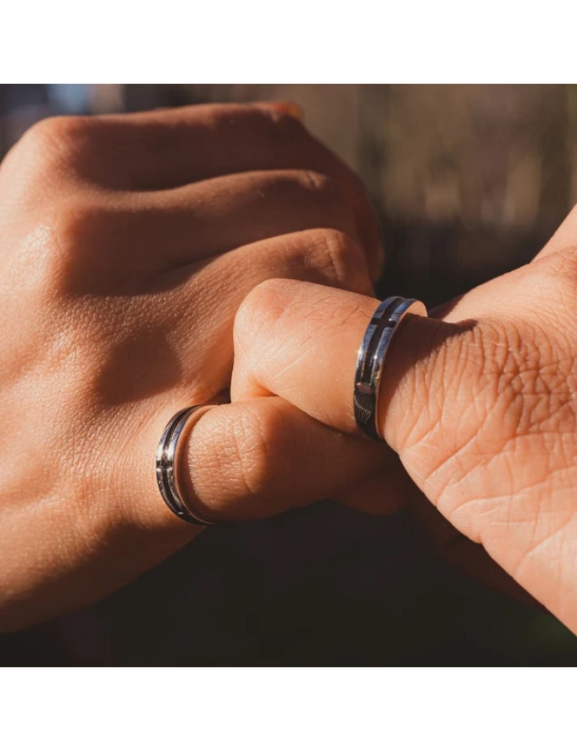 imagem de Cruz cristã casal de prata prometer seu conjunto de anel2