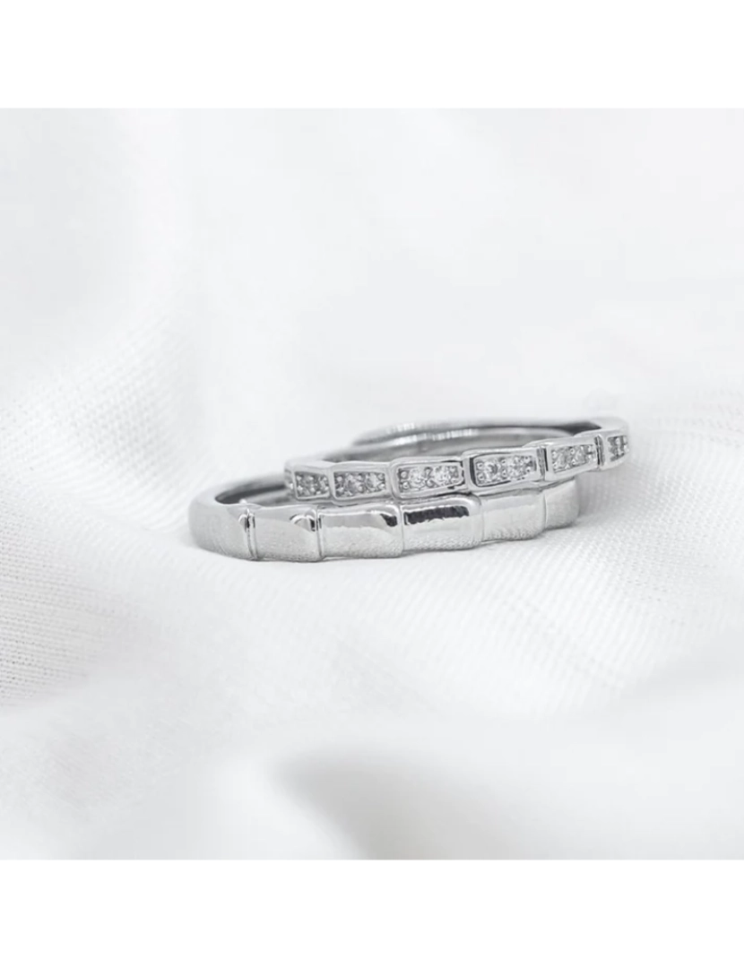 The Colourful Aura - Conjunto de anel de correspondência de eternidade de promessa ajustável de casal de prata