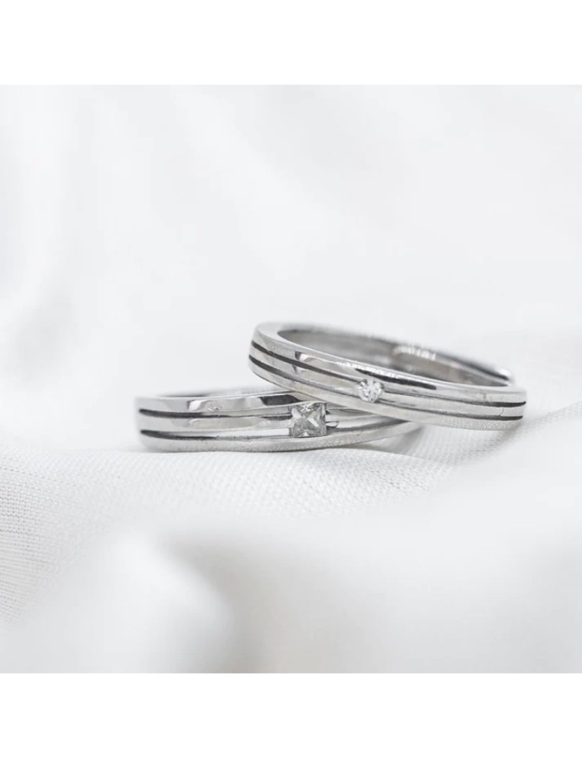 The Colourful Aura - Linhas paralelas de promessa de casal de prata único Zircon combinando anéis