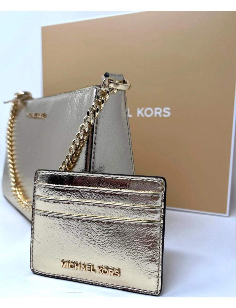 imagem de Michael Kors Conjunto Mala + Porta Cartões Pale Gold 35H3GGZD6M5