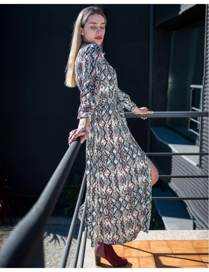 Vestido online camiseiro comprido