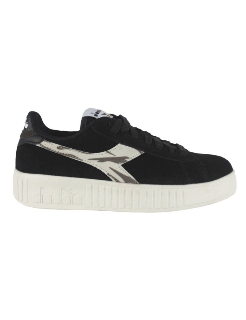 imagem de Diadora Game Stage Suede Animal 501.178739 C0200 Preto/preto2