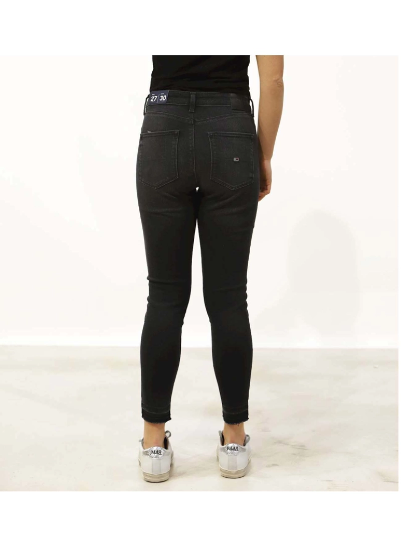 imagem de Jeans Tommy Hilfiger Sylvia Hr Spr Skny A Preto3