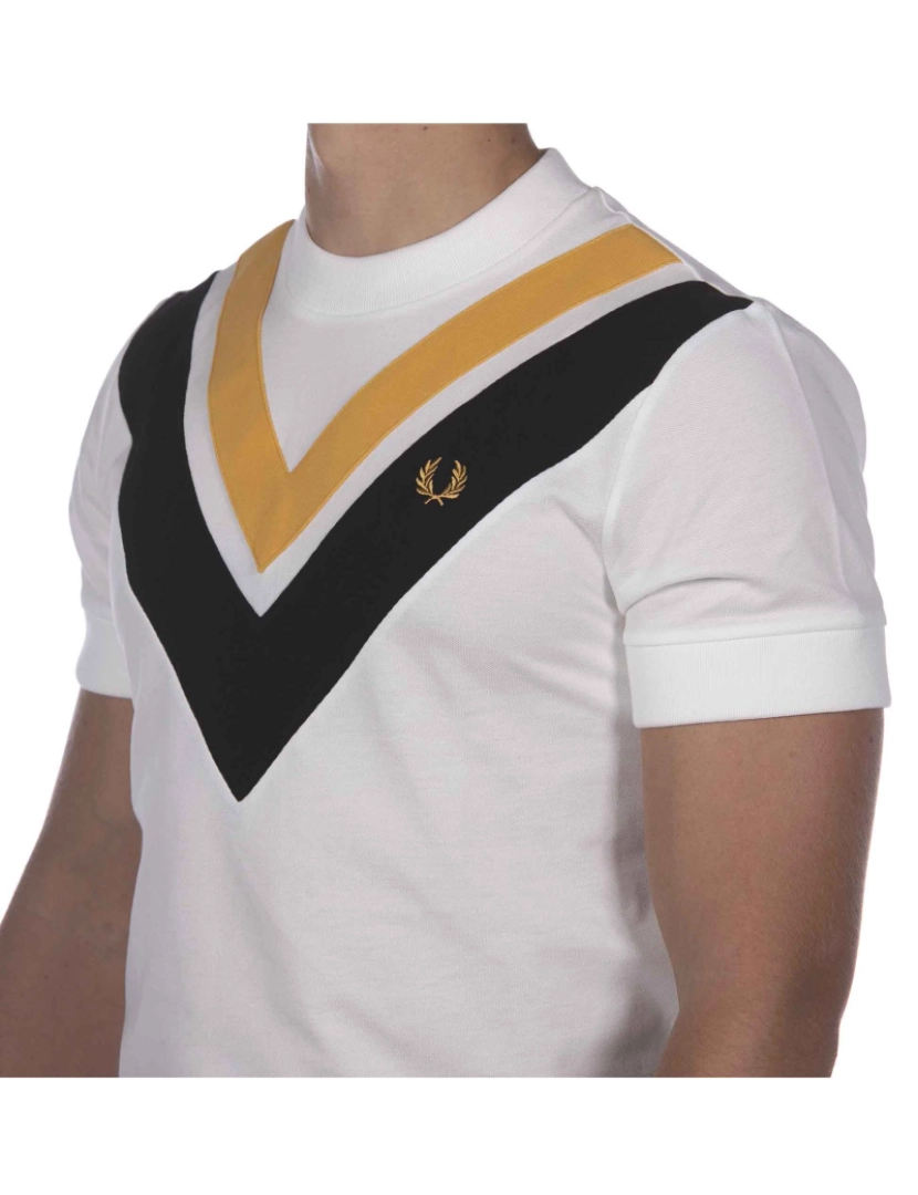 imagem de T-Shirt Fred Perry Fp V-Panel Branca5