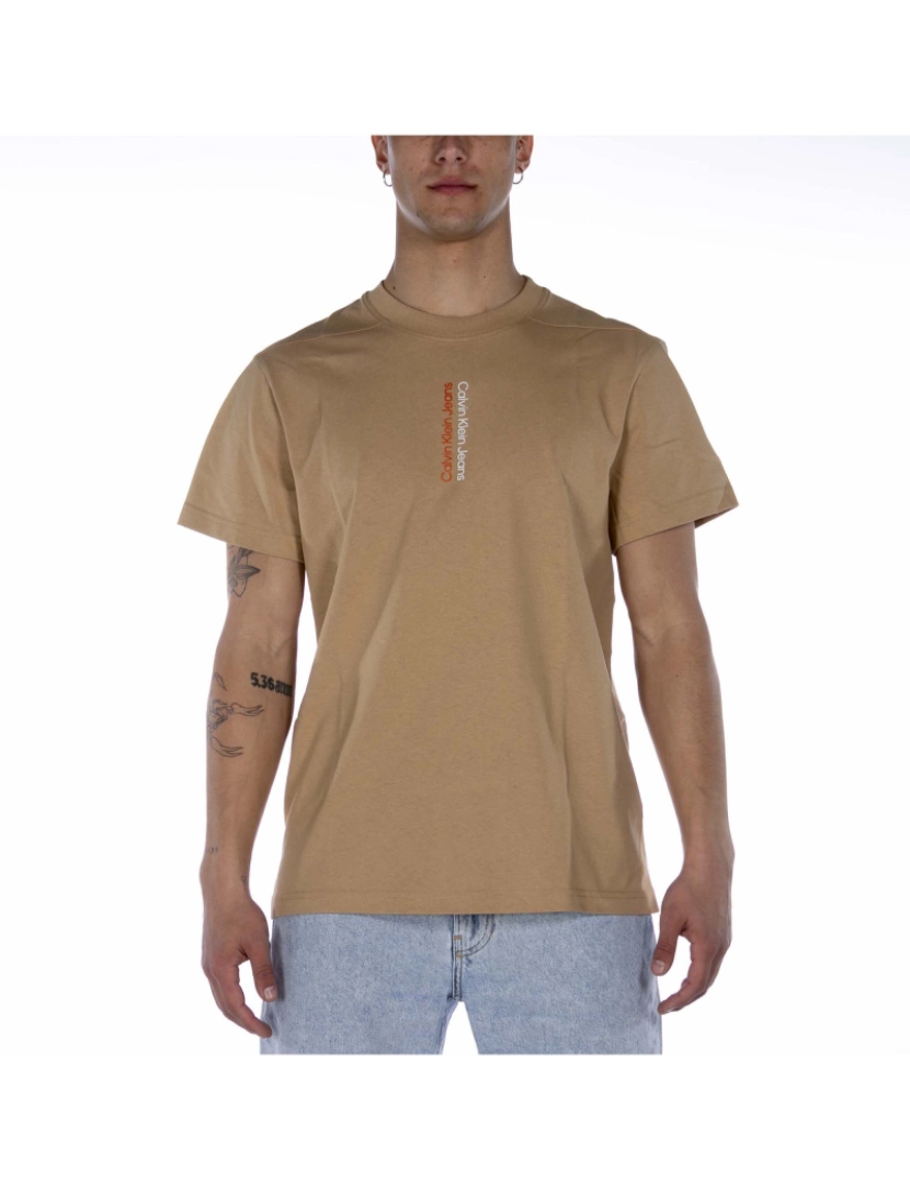Calvin Klein - Camiseta Calvin Klein Espelho Logotipo T Bege Ab0