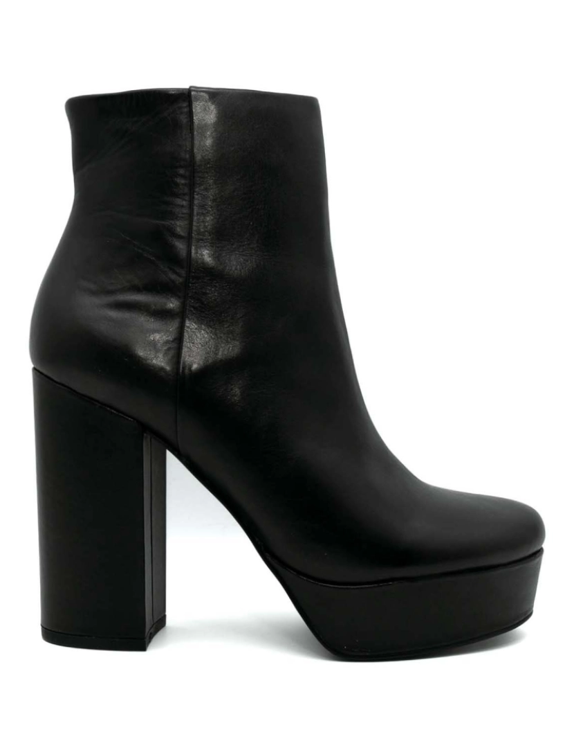 Gratify bootie steve sales madden