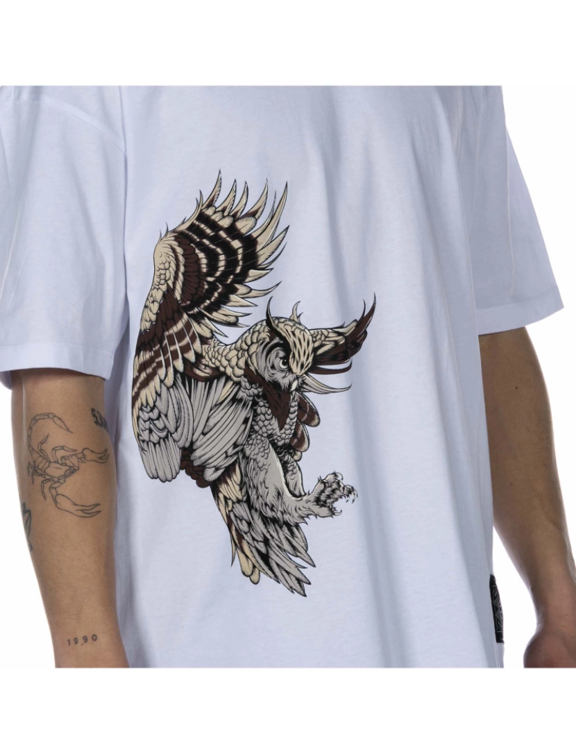 imagem de T-Shirt Dolly Noire Eagle Owl Tee Sobre Branco4