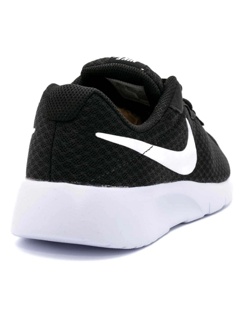 imagem de Sapatos Esportivos Nike Tanjun Preto4