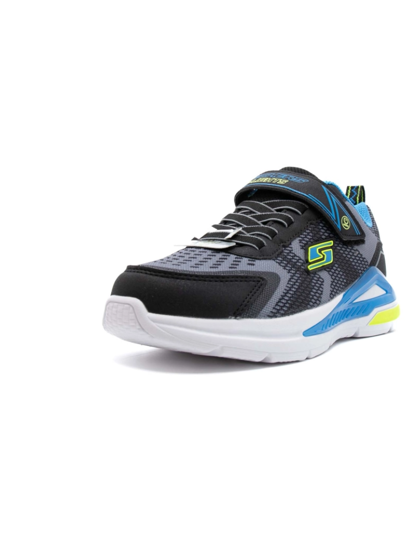 imagem de Tênis Skechers Tri-Namics3