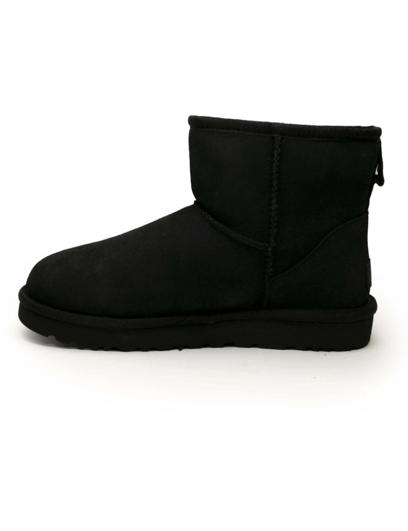 imagem de Bota Ugg Mini Classic Ii Preta2