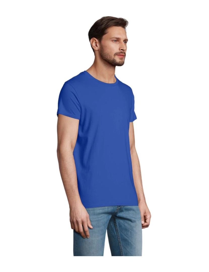 imagem de Camiseta masculina gola redonda2