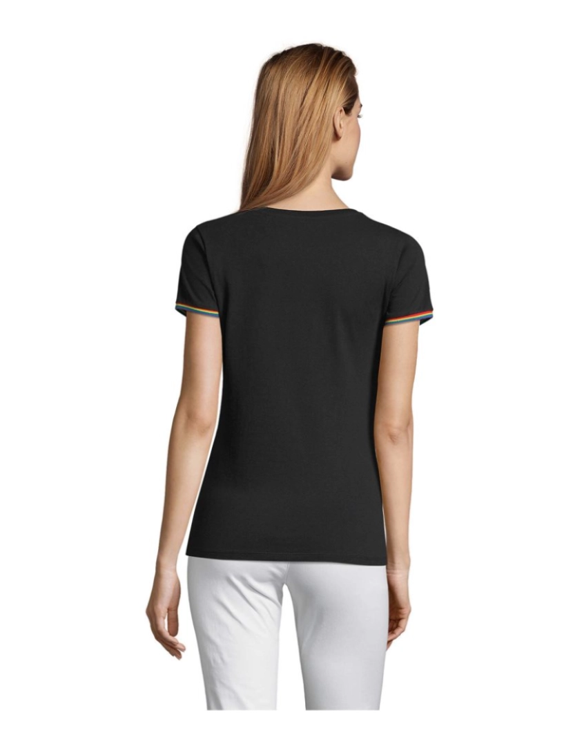 imagem de Camiseta esportiva feminina de manga curta arco-íris2