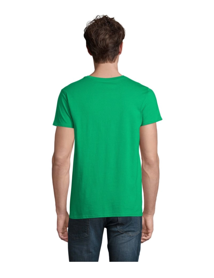 imagem de T-shirt justa de homem em jersey simples e gola redonda3