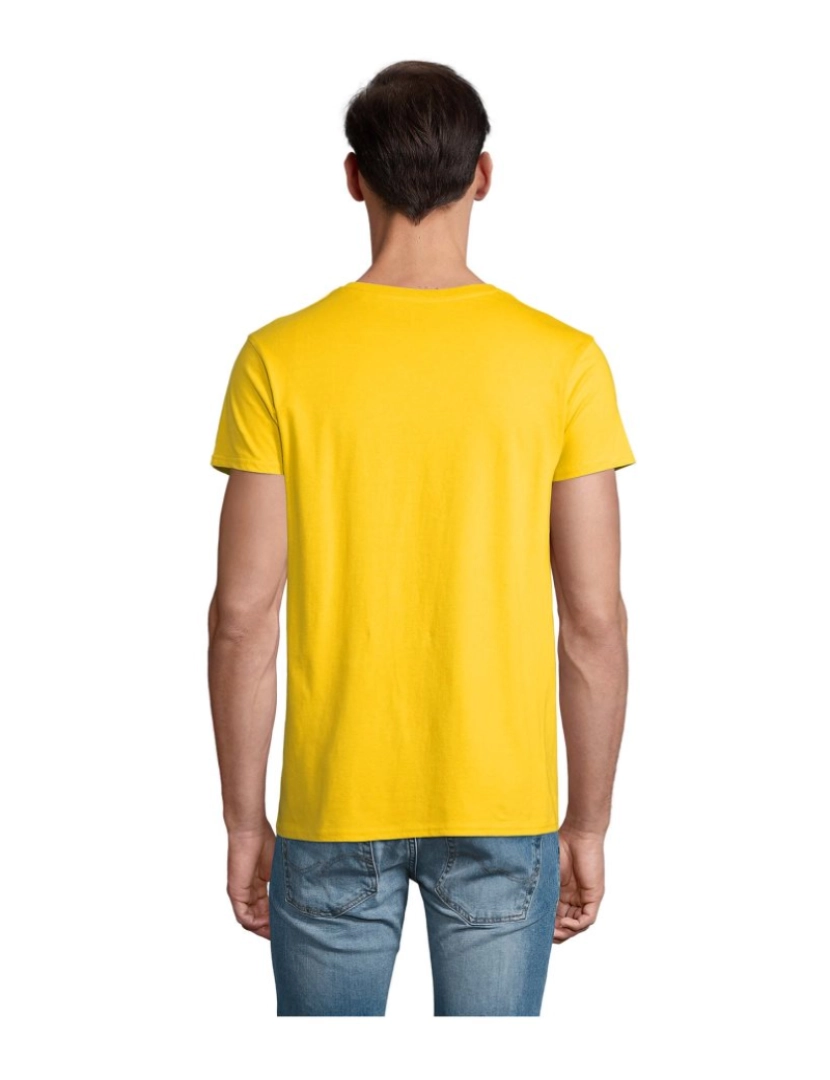 imagem de Camiseta masculina gola redonda3