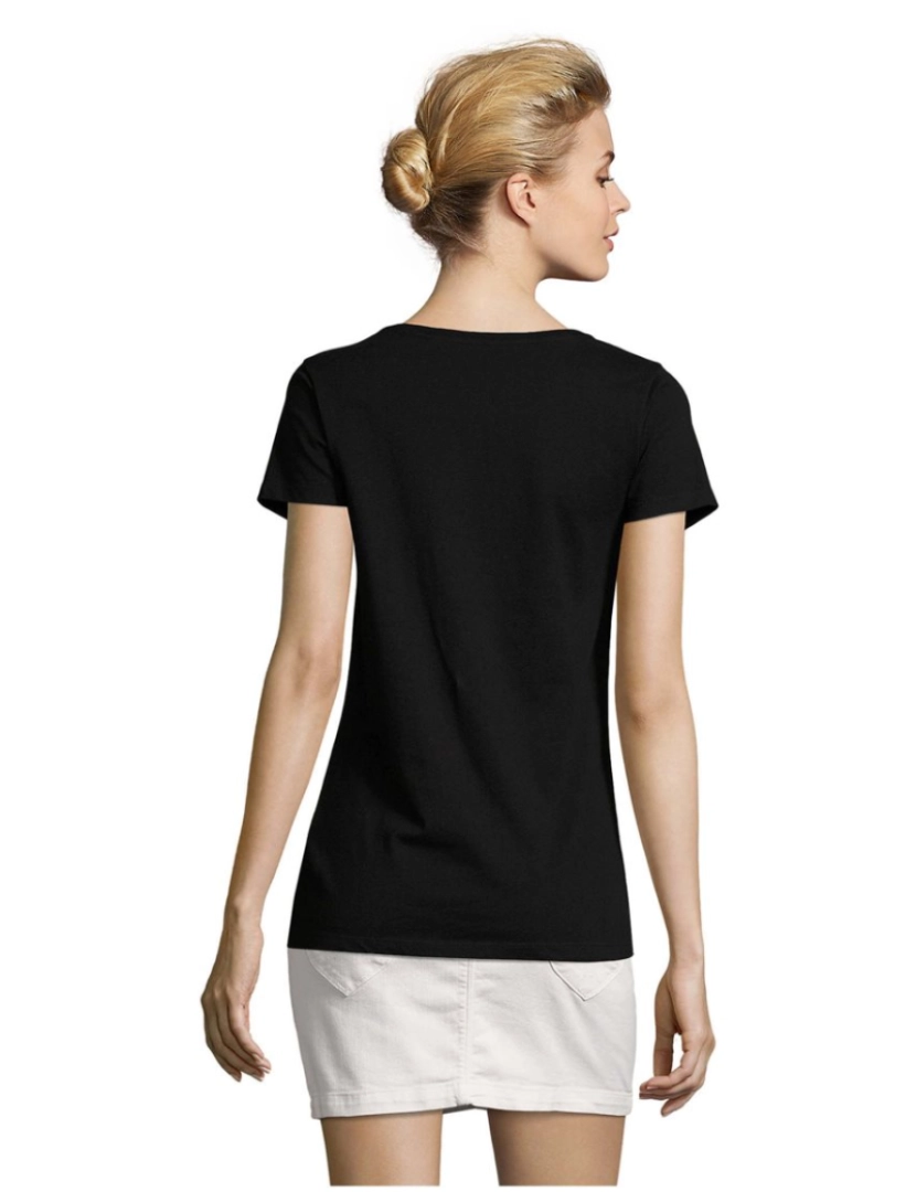 imagem de T-shirt feminina gola redonda martin2