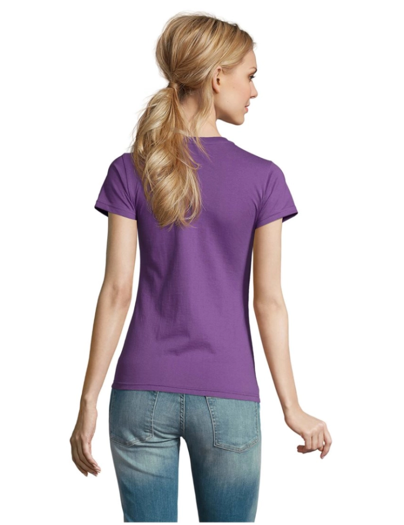 imagem de T-shirt imperial feminina gola redonda2