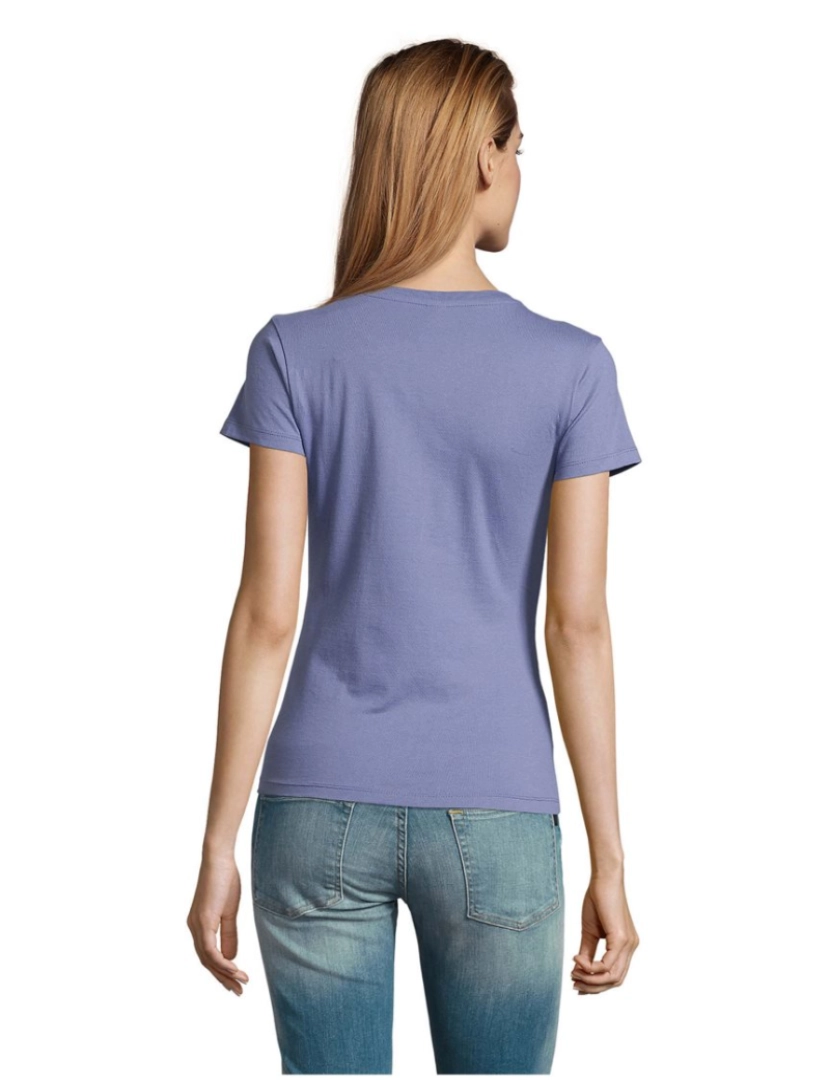 imagem de T-shirt imperial feminina gola redonda2