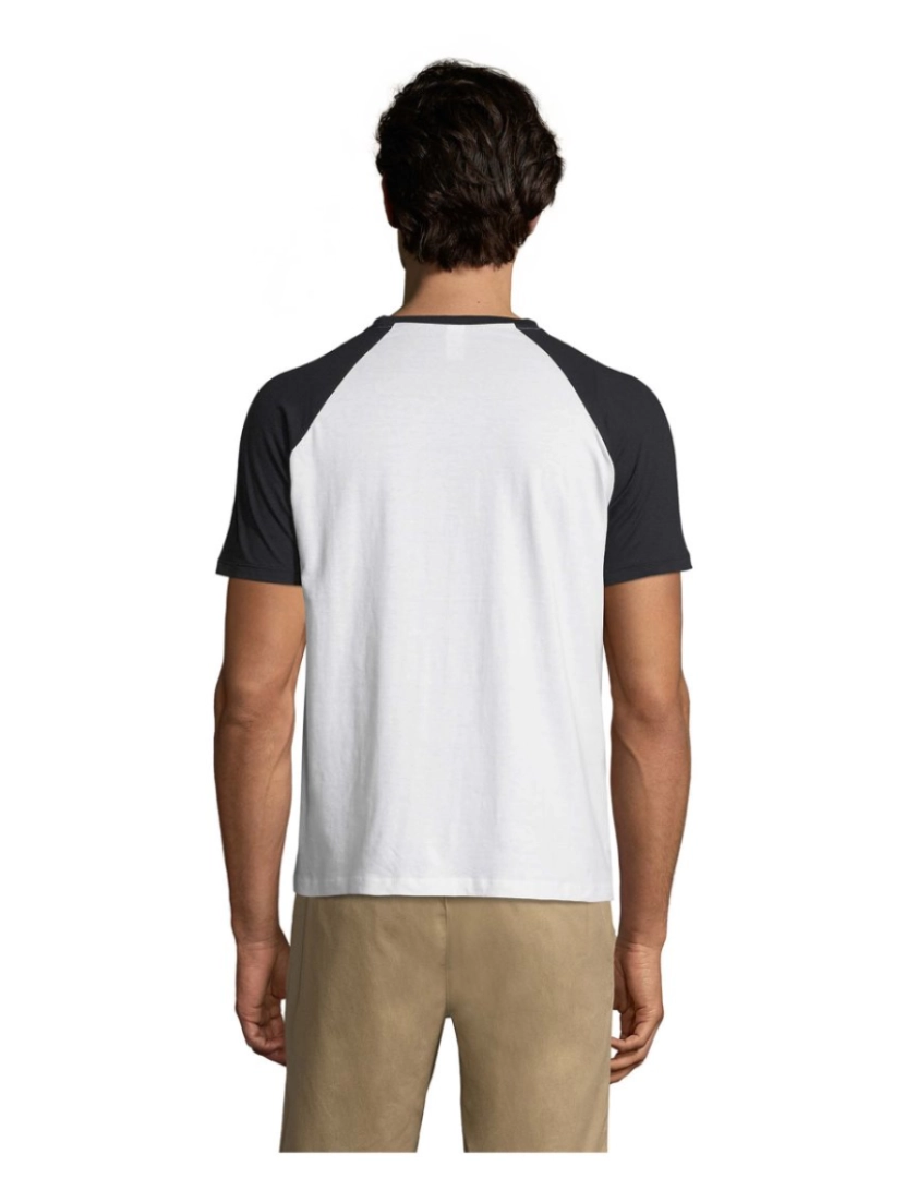 imagem de T-shirt de homem manga raglan de dois tons2