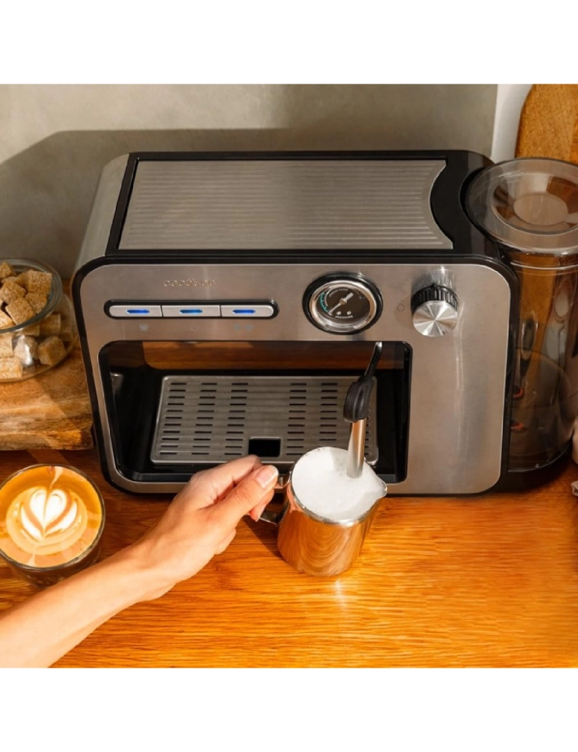 imagem de Cecotec Máquina de café expresso com 20 bares, thermoblock, manómetro e vaporizador.3