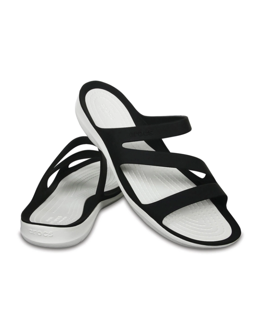 imagem de Crocs Swiftwater Sandal W Preto e Branco2