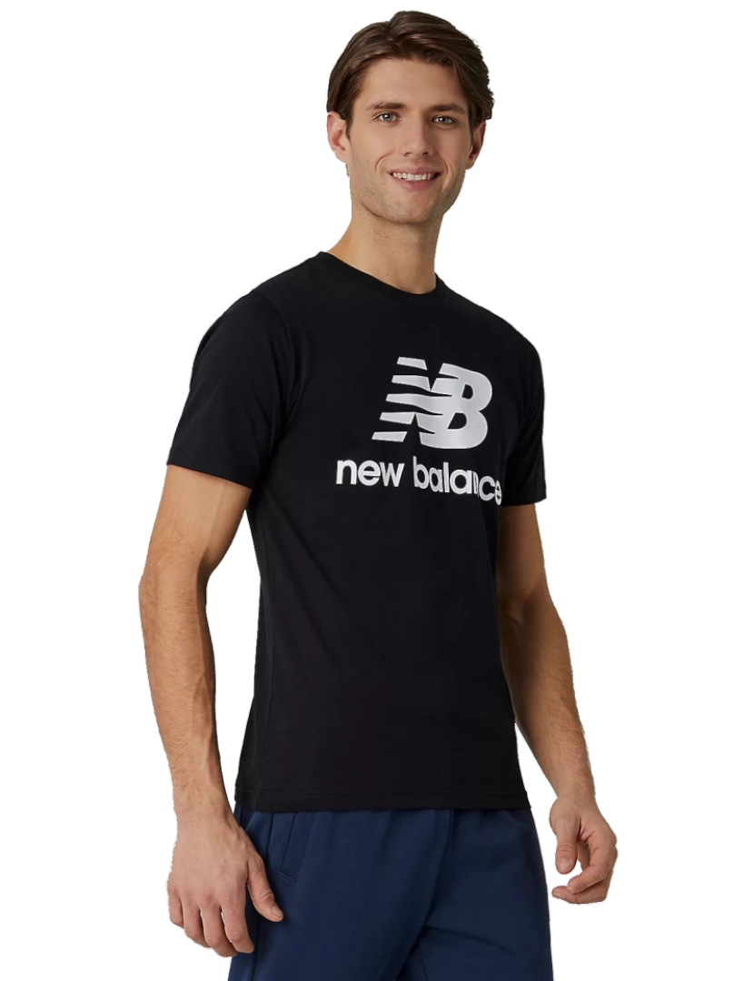 New Balance - Essentials Stacked Logo Tee, T-shirt preta
