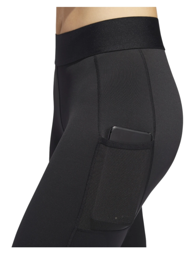 imagem de Techfit Capri Tights, Black Leggings3