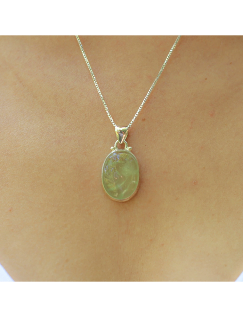 imagem de Colar e Pendant Oval vai e prova em Prehnite e Prata 9256