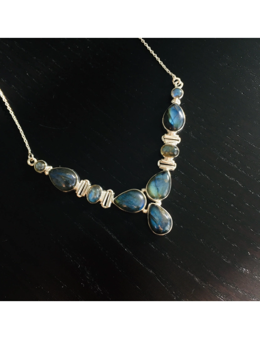 imagem de Colar e poder em Labradorite e prata 9253