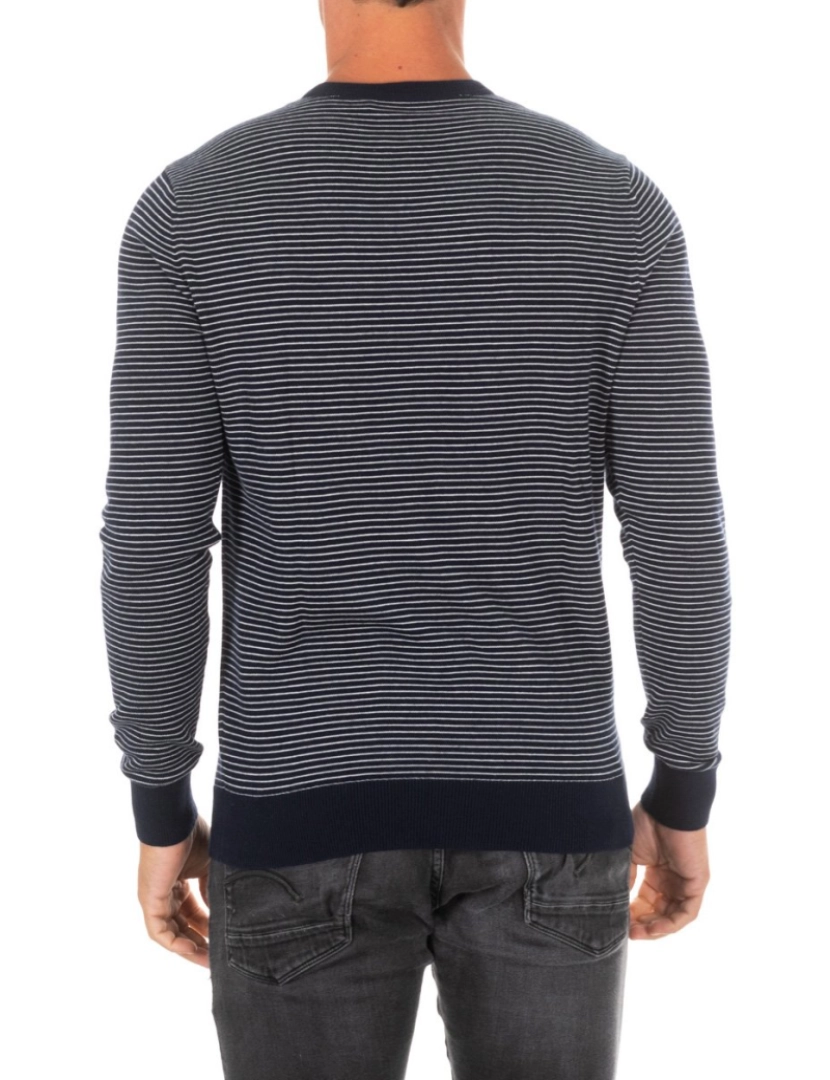 imagem de Suéter masculino de manga comprida com gola redonda HM7017613