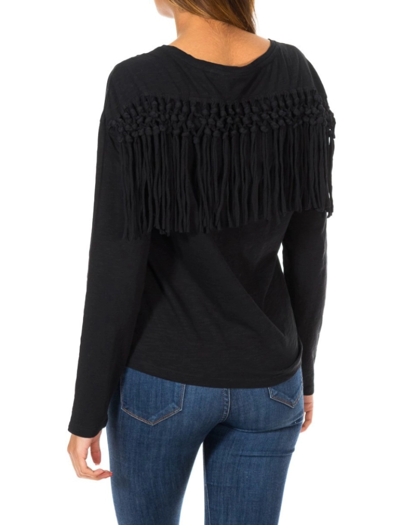imagem de TShirt feminina de renda com franja Colorado G60002ON suéter de manga comprida3