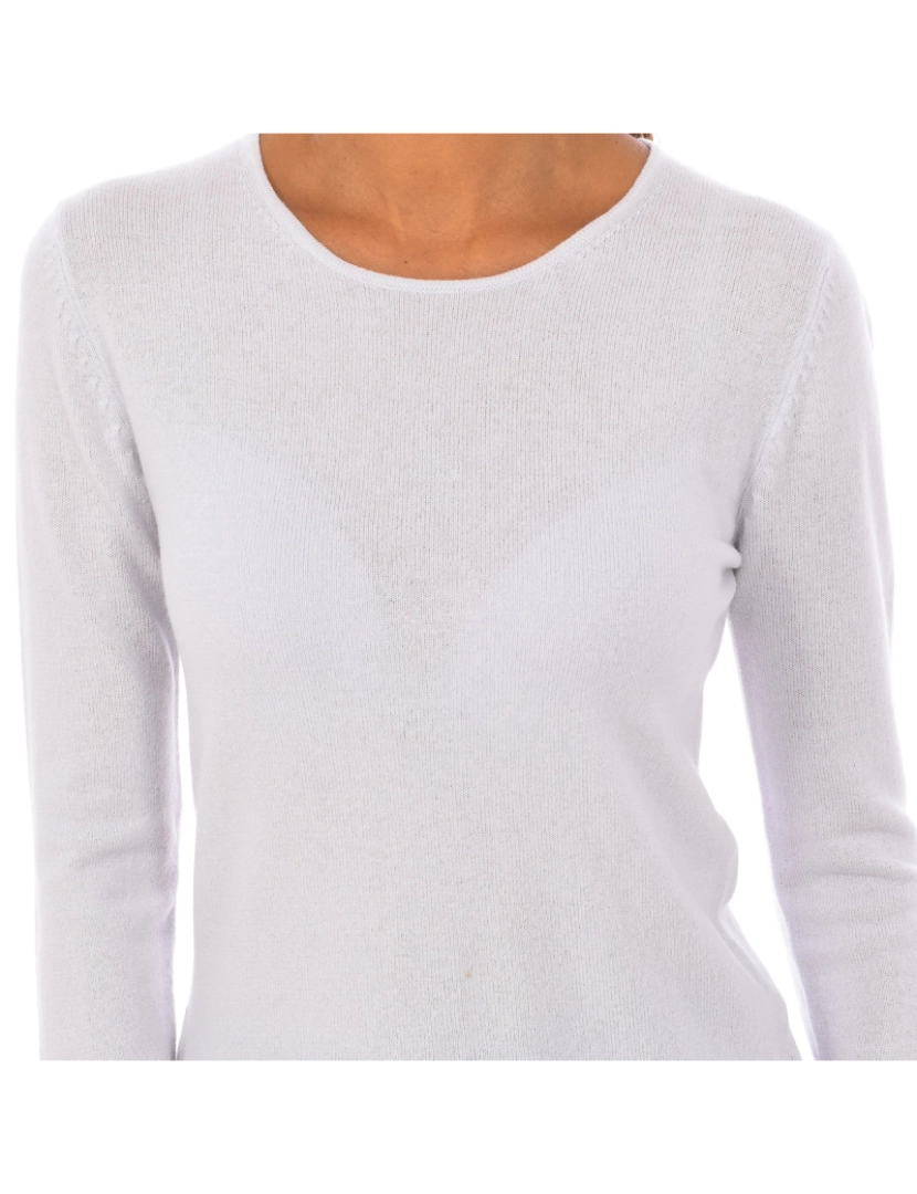 imagem de Suéter feminino manga comprida gola redonda PN17040132