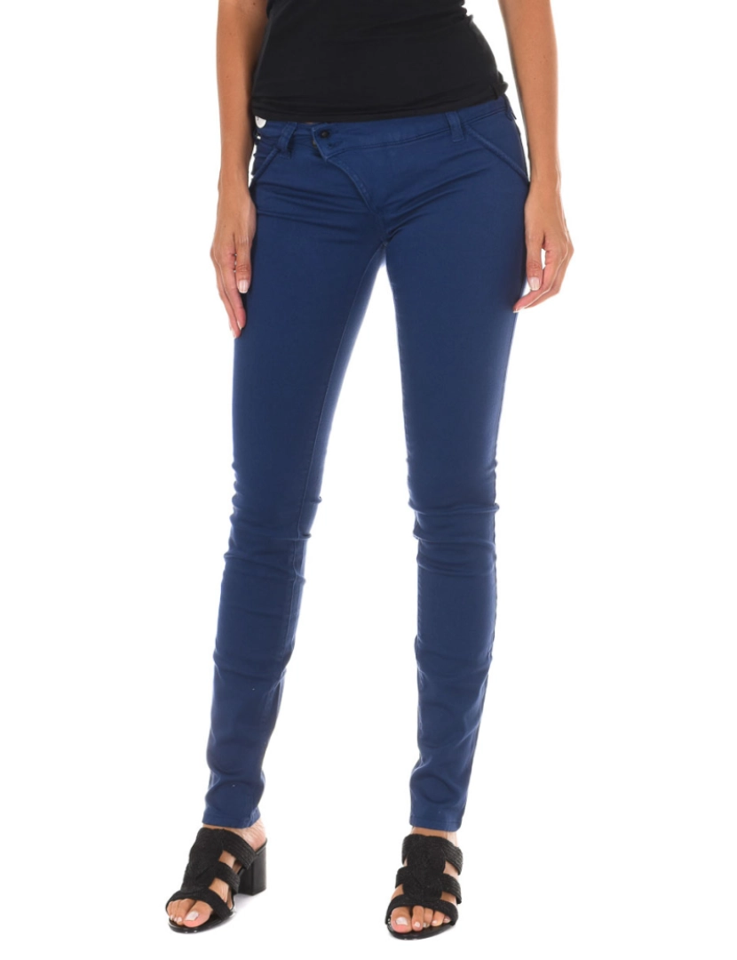 imagem de Calça jeans comprida confeccionada em tecido elástico 10DBF0312-G291 mulher1