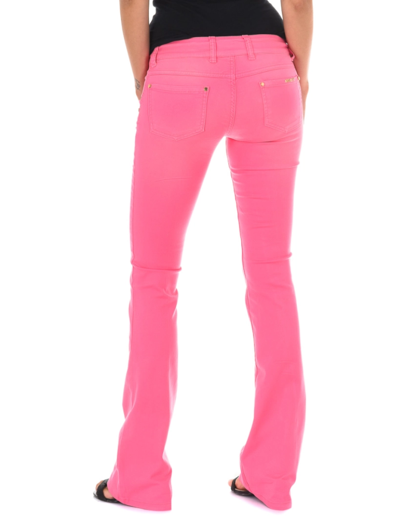 imagem de Calça jeans comprida com parte de baixo larga 10DBF0432-G290 mulher3