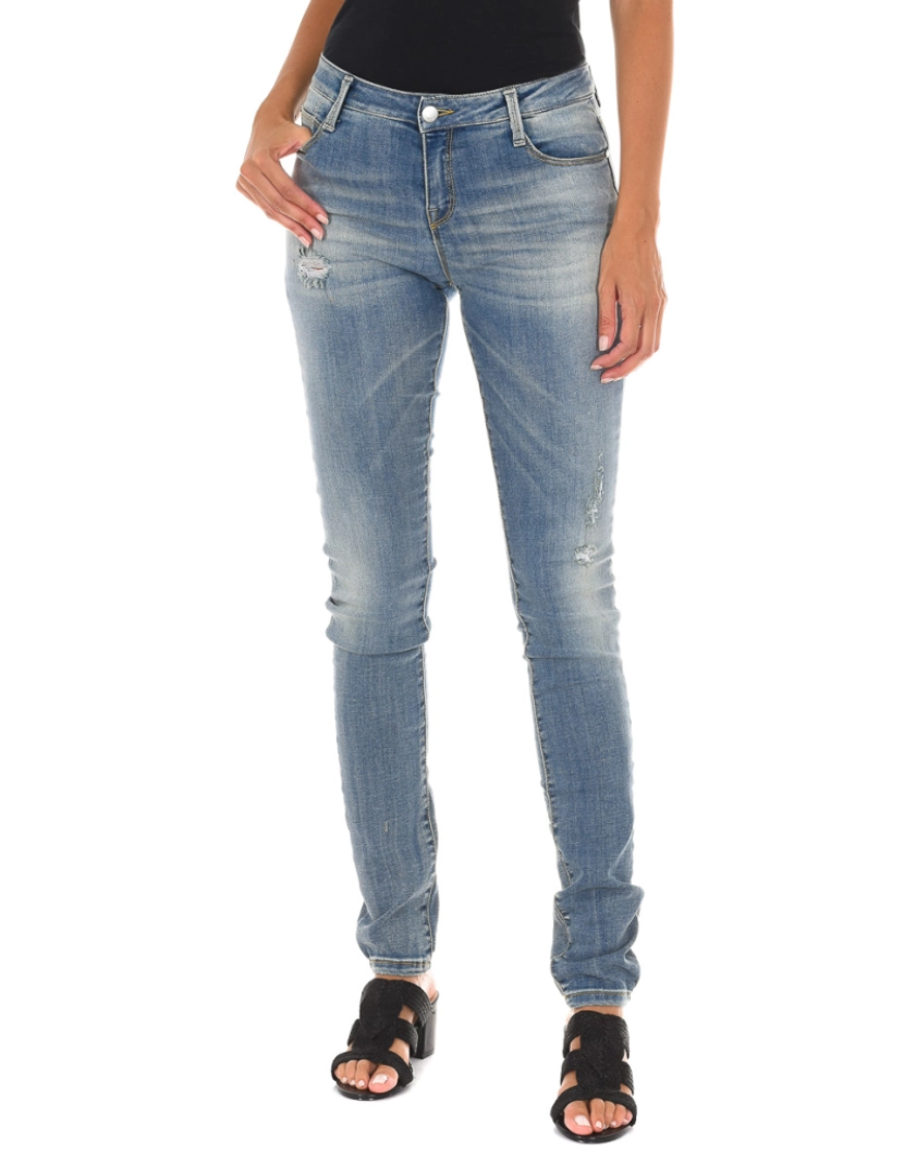 imagem de Calça jeans comprida desgastada e efeito rasgado 10DB50305 mulher1