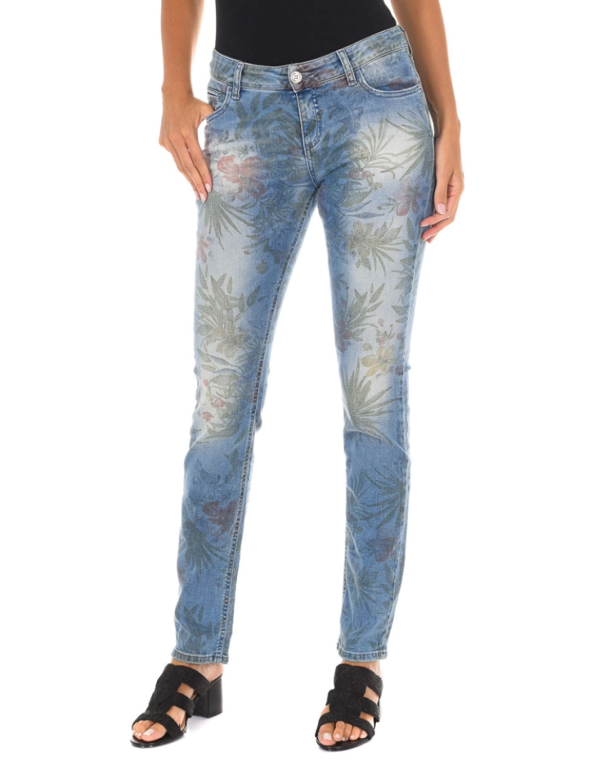 imagem de Calça jeans comprida com efeito desgastado e bainha estreita 70DB50254 mulher1