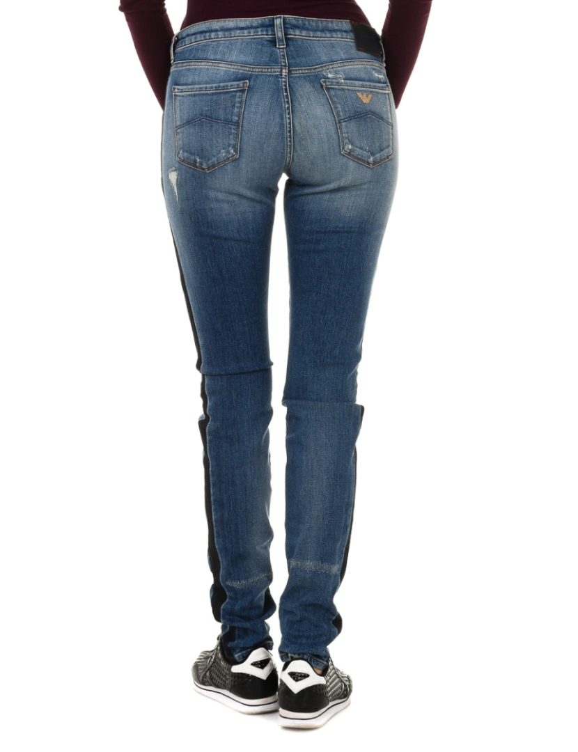 imagem de Calça jeans feminina com efeito rasgado e desgastada 6Y5J06-5D2ZZ3